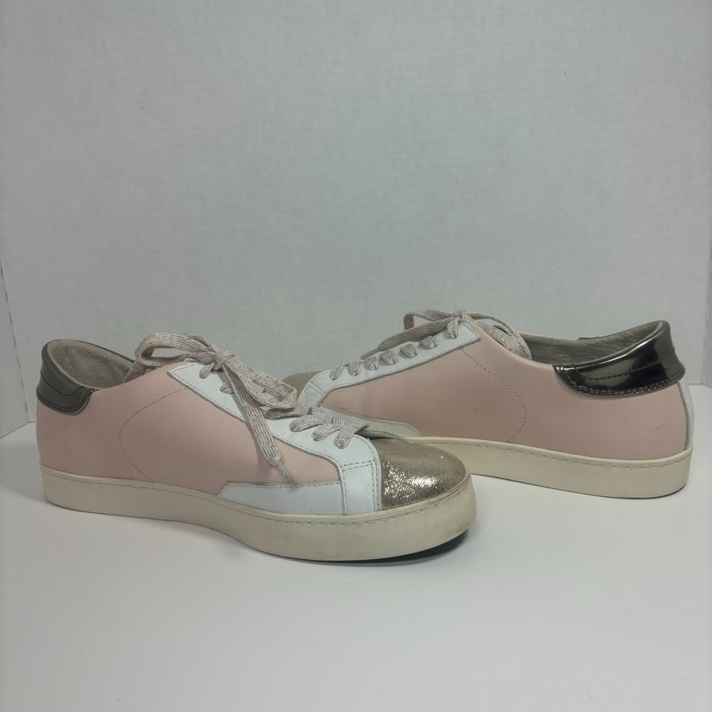 One Footwear Women's Sz 9.5 Sneakers Light Pink & Metallic Sari Pre-Owned EUC
